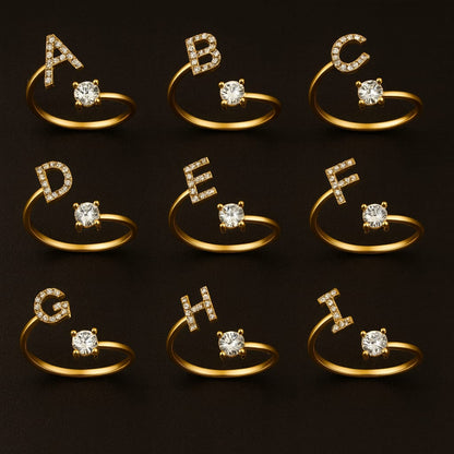 L’Initiale Élégante Ringe